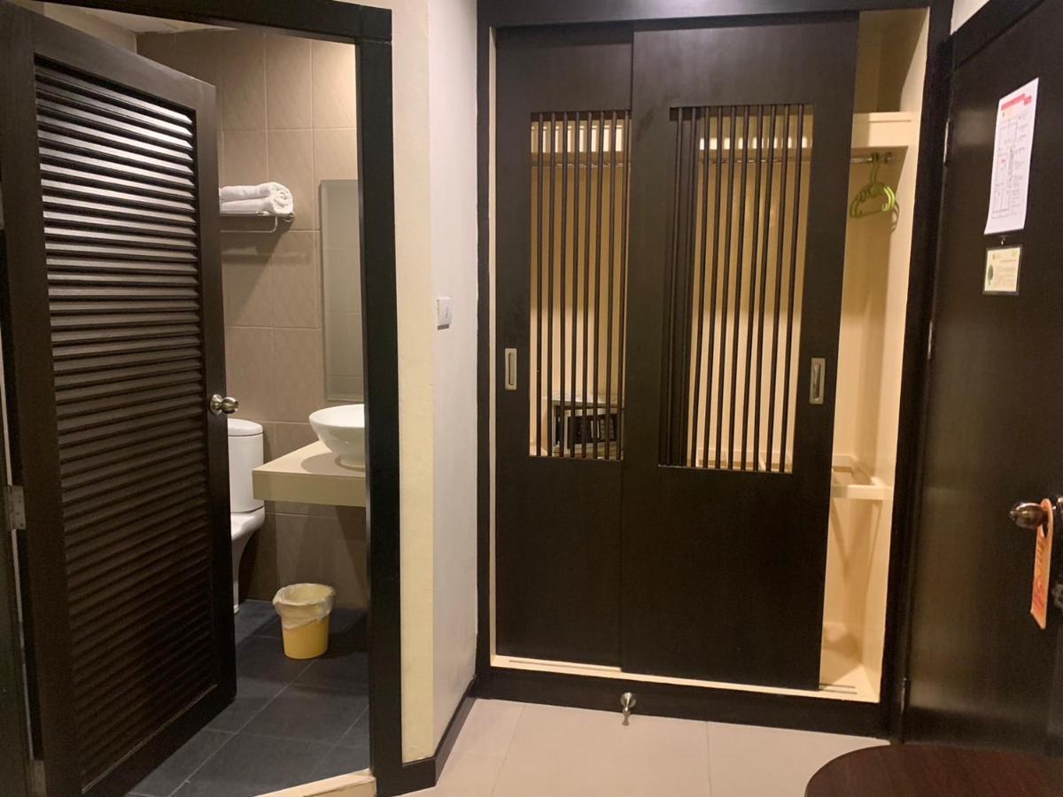 Lub Sbuy Hostel Phuket Exterior foto