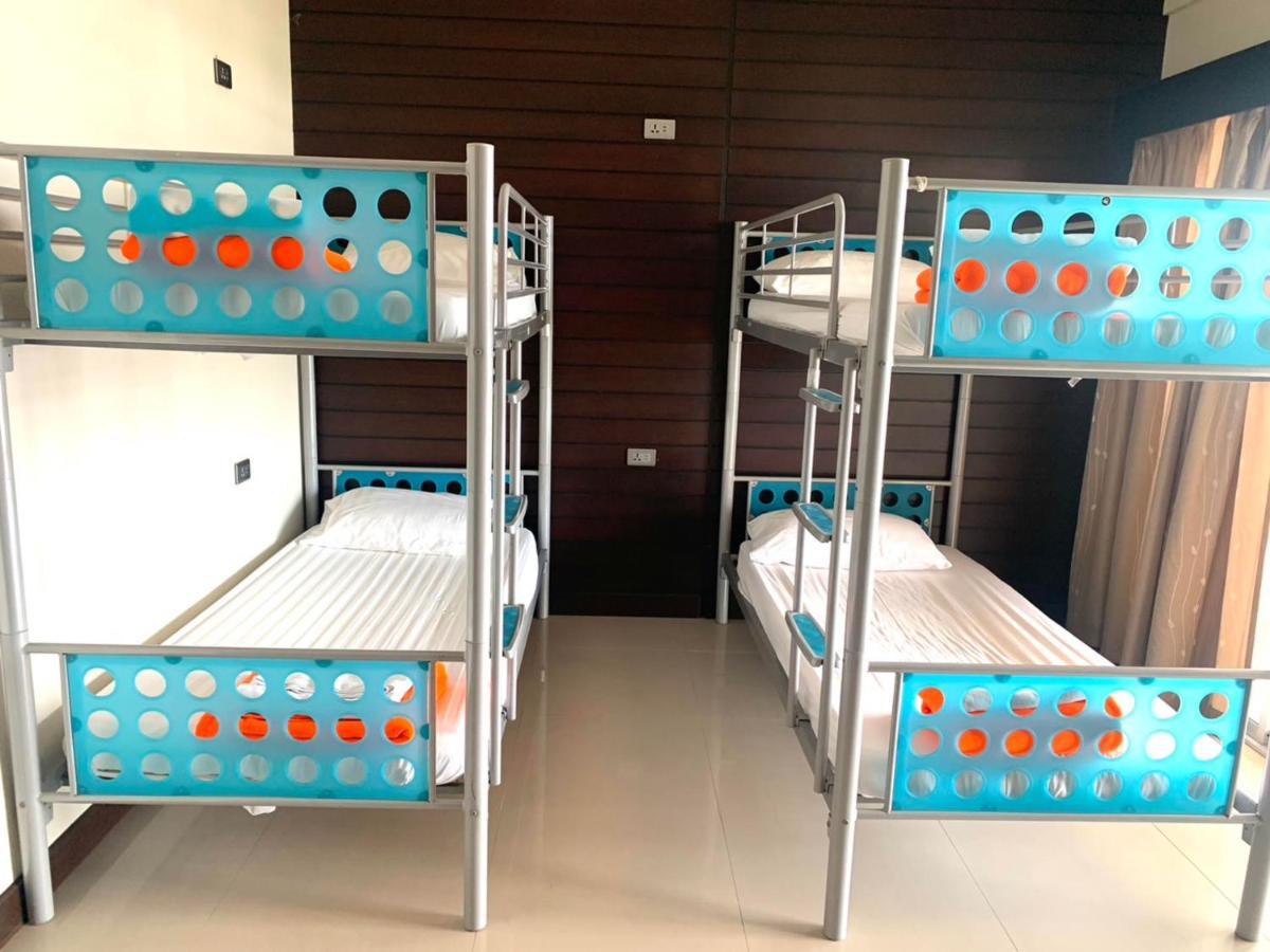 Lub Sbuy Hostel Phuket Exterior foto