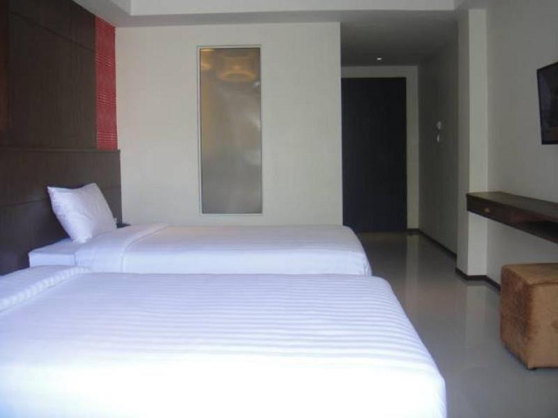 Lub Sbuy Hostel Phuket Exterior foto